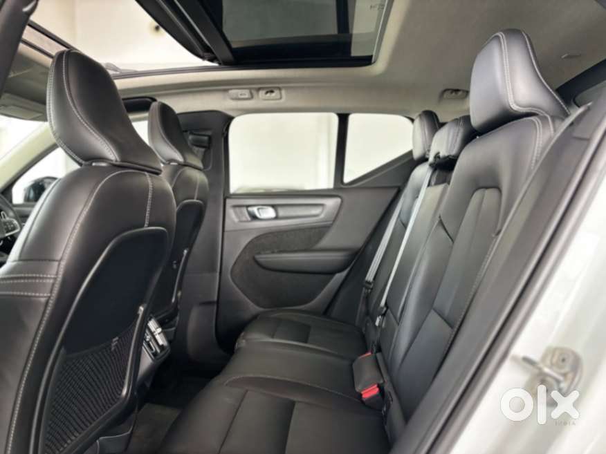 Volvo Xc40 B4 Ultimate, 2023, Petrol