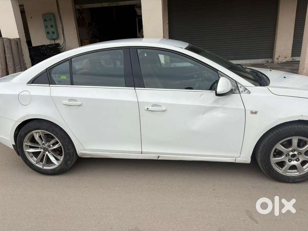 Chevrolet Cruze 2011 Diesel 158570 Km Driven