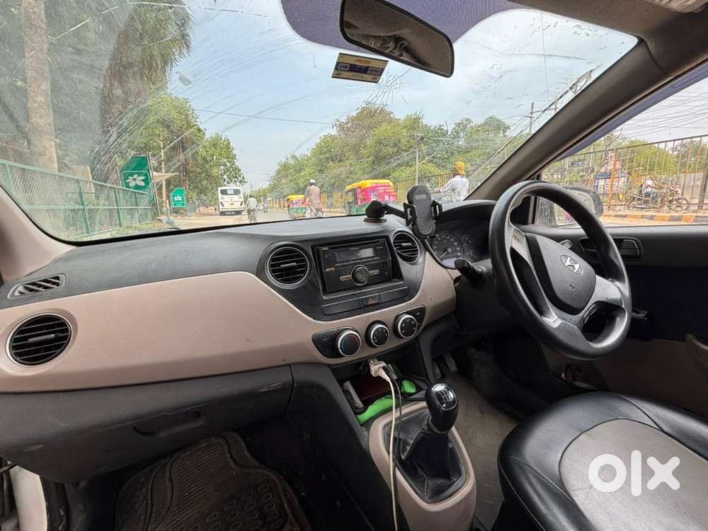 Hyundai Xcent 2018 Petrol And Cng Well Maintained