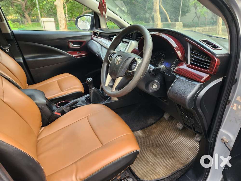 Toyota Innova Crysta 2.4 G Mt, 2016, Diesel