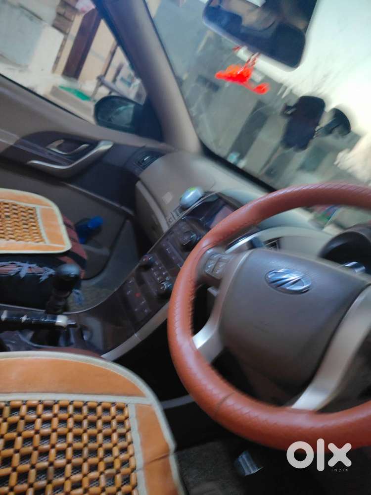 Mahindra Xuv500 W8 Fwd 2015