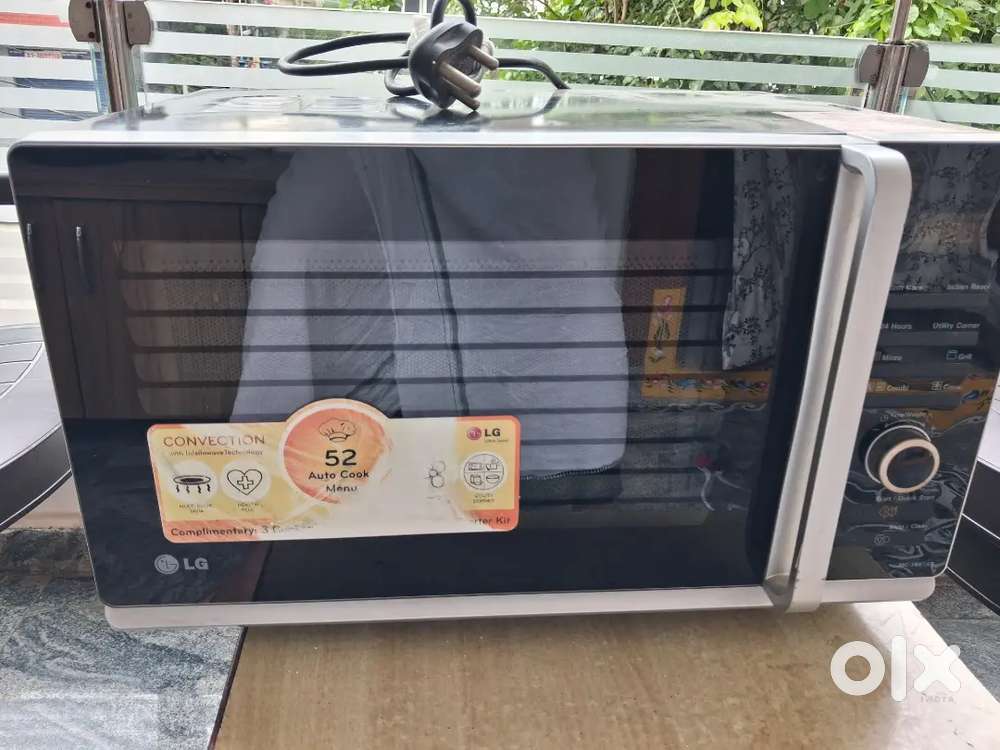 Microwave Oven