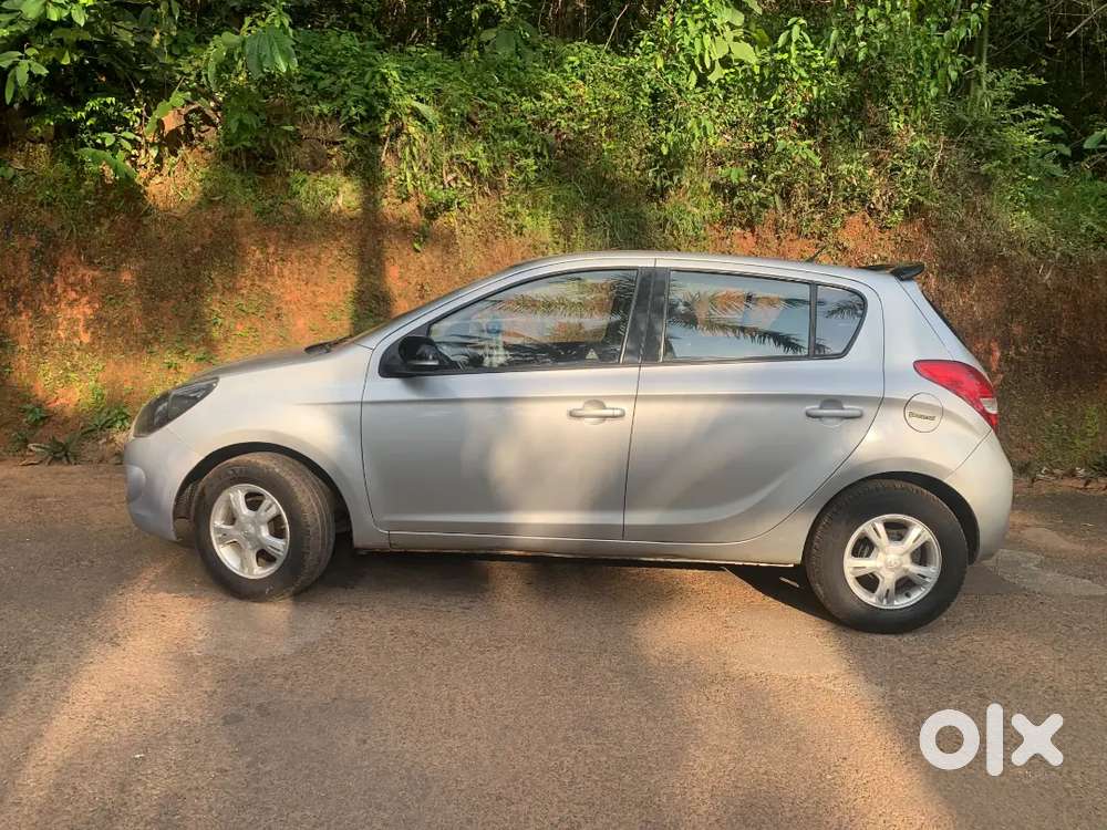 Hyundai I20 Sportz 2011 Petrol