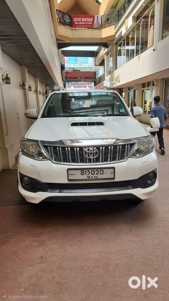 Toyota Fortuner 2012 Diesel 150000 Km Driven. Mind Condition