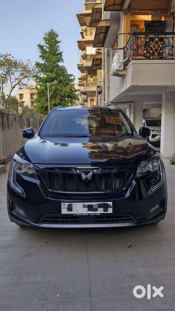 Mahindra Xuv700 2.2 Ax 7 Diesel At Luxury Pack Str Awd, 2025, Diesel