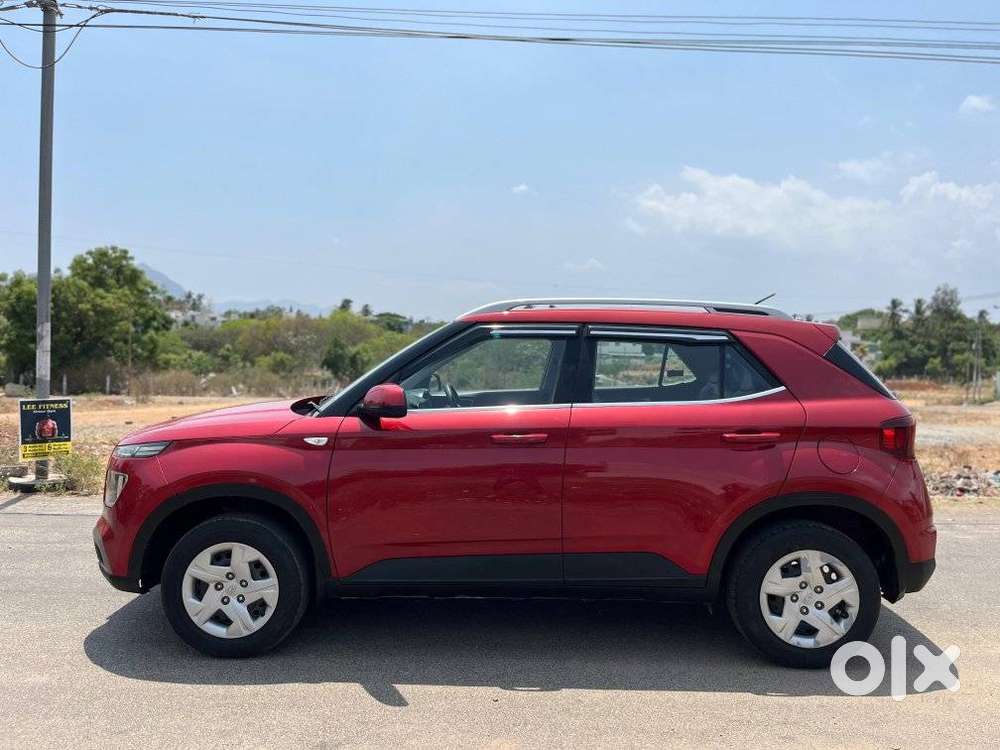 Hyundai Venue S Mt 1.2 Kappa, 2022, Petrol