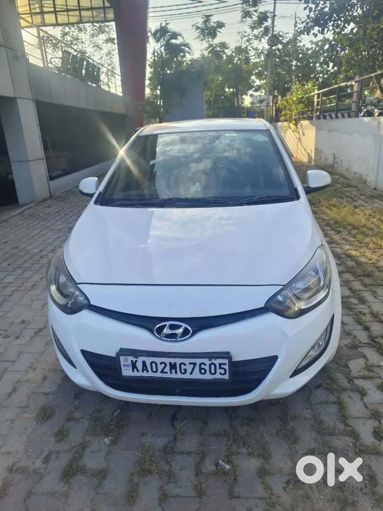 Hyundai I20 2012 Diesel 97000 Km Driven