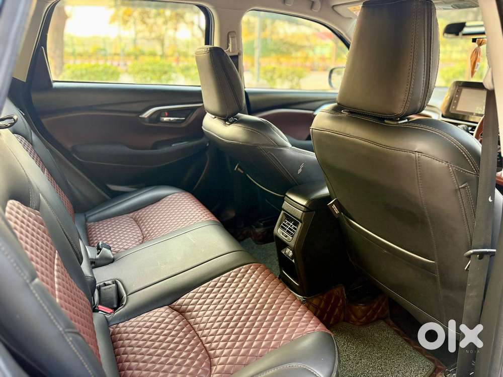 Maruti Suzuki Grand Vitara 1.5 Delta Smart Hybrid, 2025, Petrol