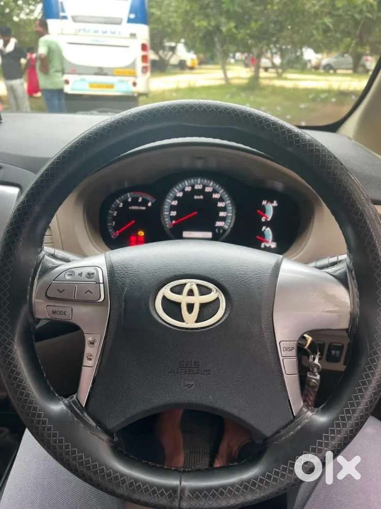 Toyota Innova Vx 2.5 2015