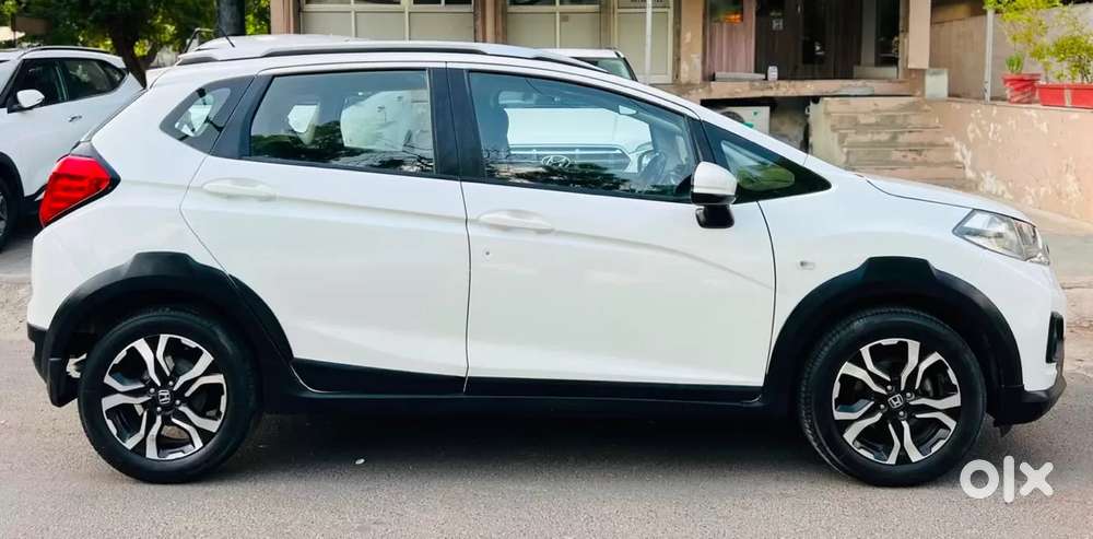 Honda Br-v 1.5 S I-vtec Mt, 2020, Petrol