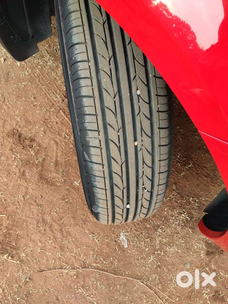 Maruti Suzuki Swift Vxi + Manual, 2014, Petrol