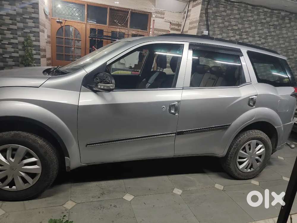 Mahindra Xuv500 2016