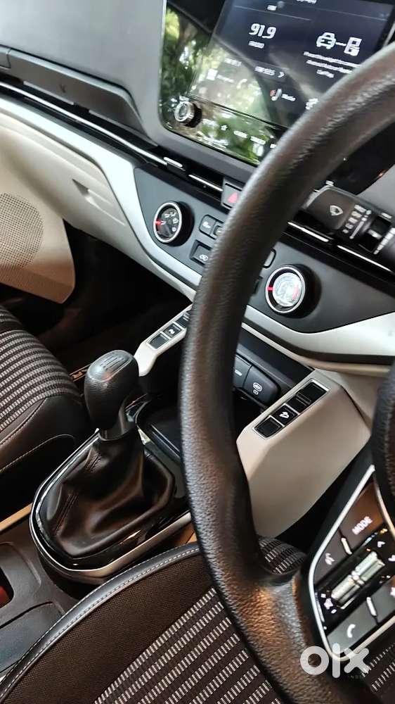 Kia Carens 1.4 Prestige 2023