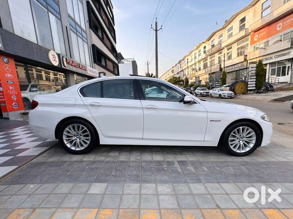 Bmw 5 Series 2.0 520d Luxury Line, 2016, Diesel