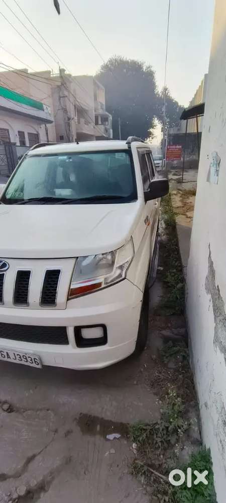 Mahindra Tuv 300 2016 Diesel 135000 Km Driven