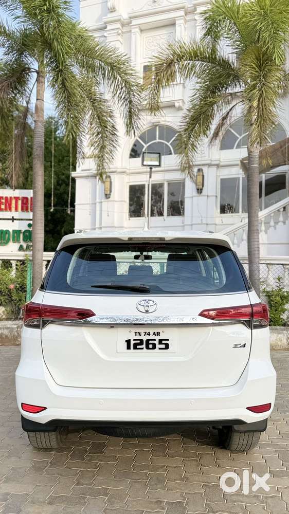 Toyota Fortuner 4x4 At 2.8 Diesel, 2017, Diesel