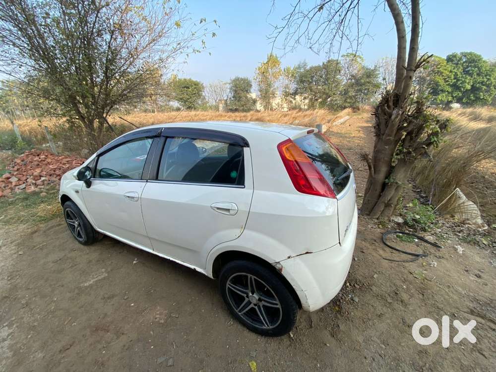 Fiat Punto Emotion 2010 Diesel Manual