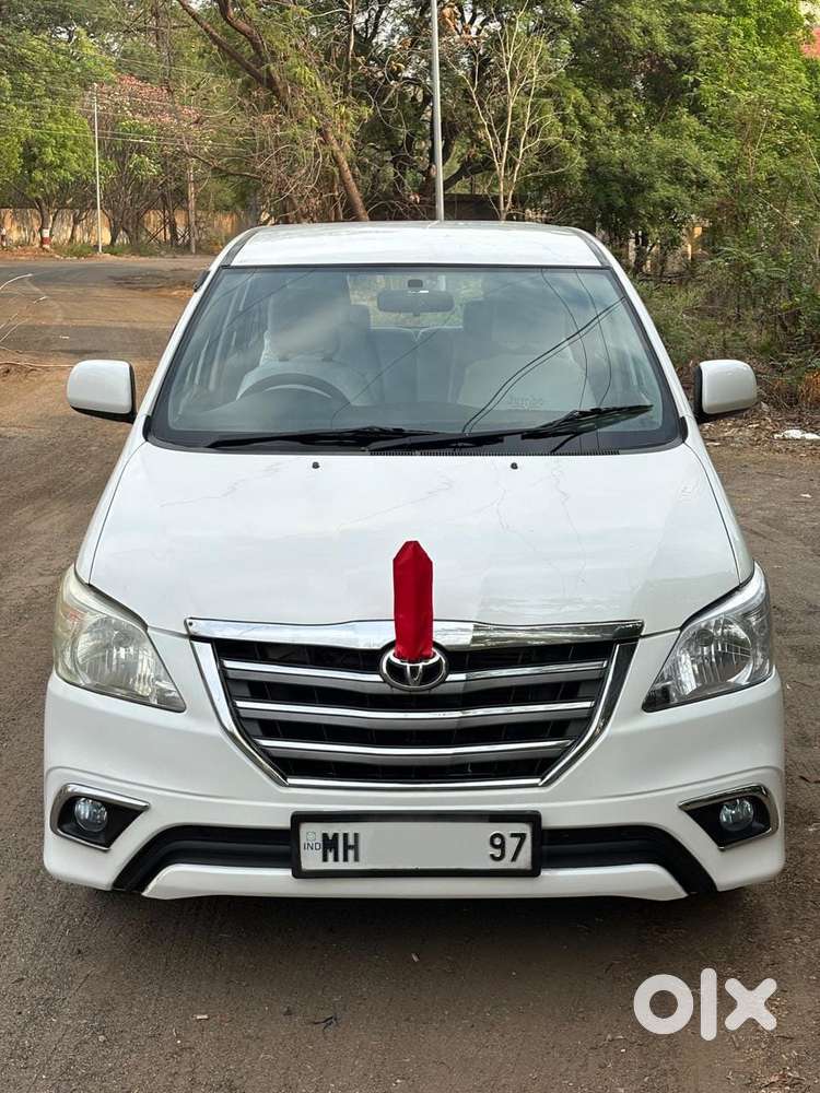 Toyota Innova [2013-2016] 2.5 G4 8 Str, 2015, Diesel
