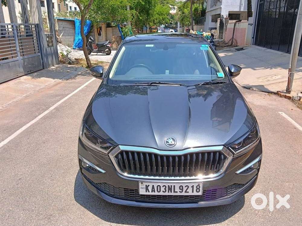 Skoda Slavia Style 1.0l Tsi Mt, 2022, Petrol