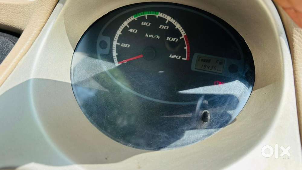 Tata Nano, 2012, Petrol