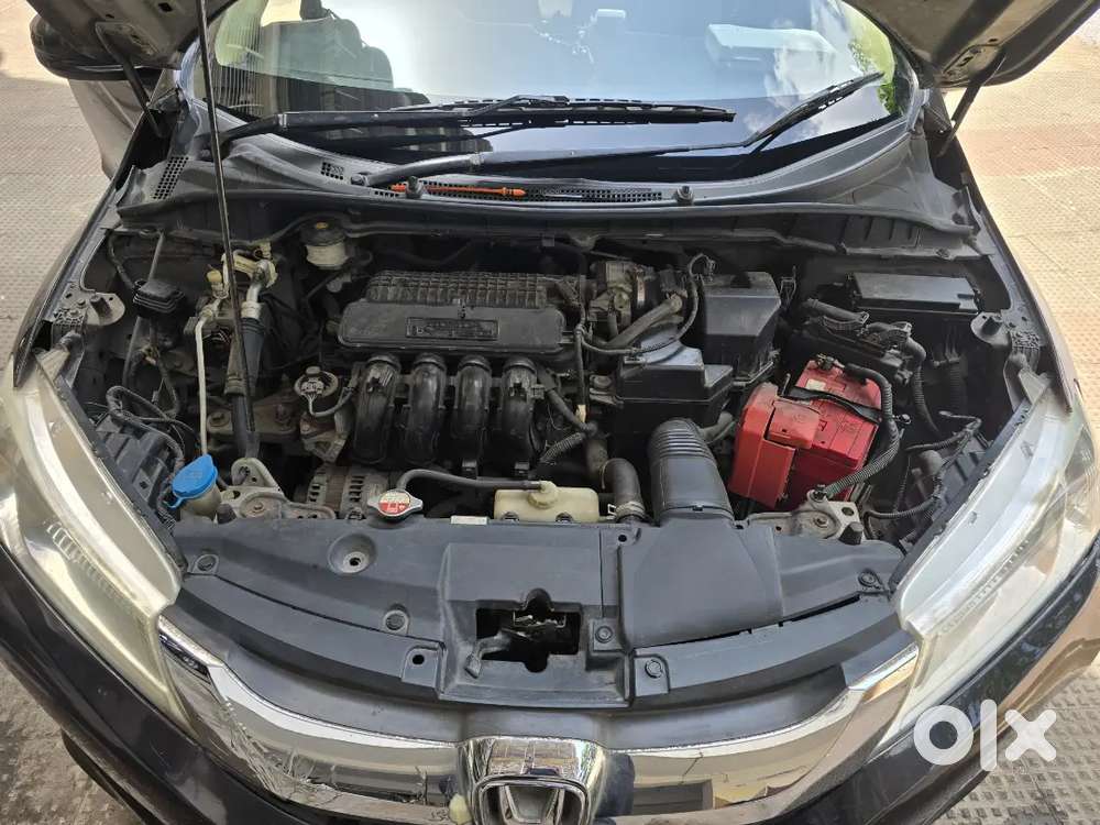 *honda City 
*1.5 Sv Mt(idtech)  1.5 S Mt
* 2014
* 9.3 K
* G Brown M
*