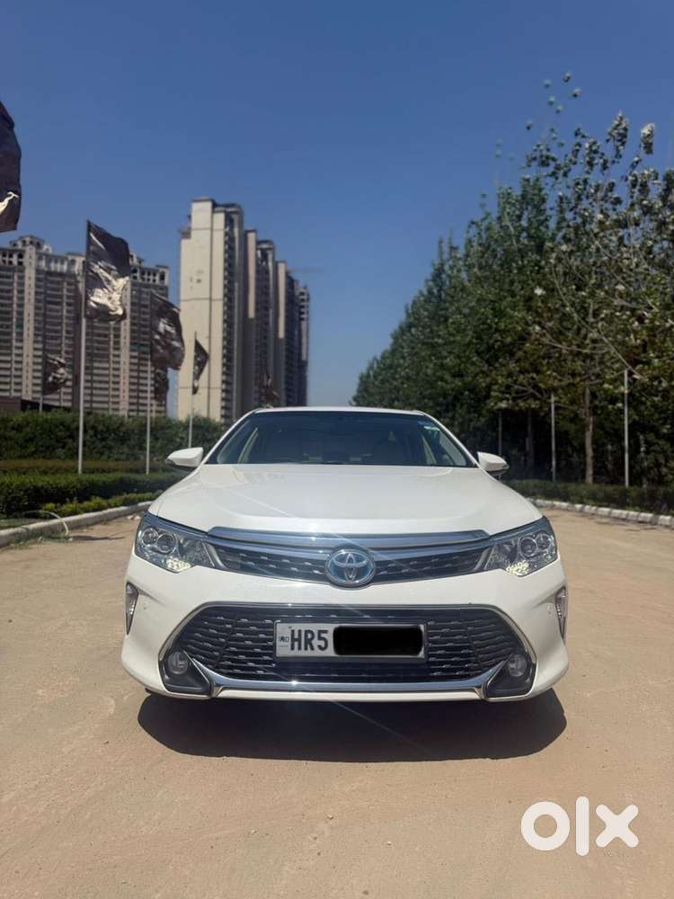 Toyota Camry 2.5 Hybrid, 2015, Petrol