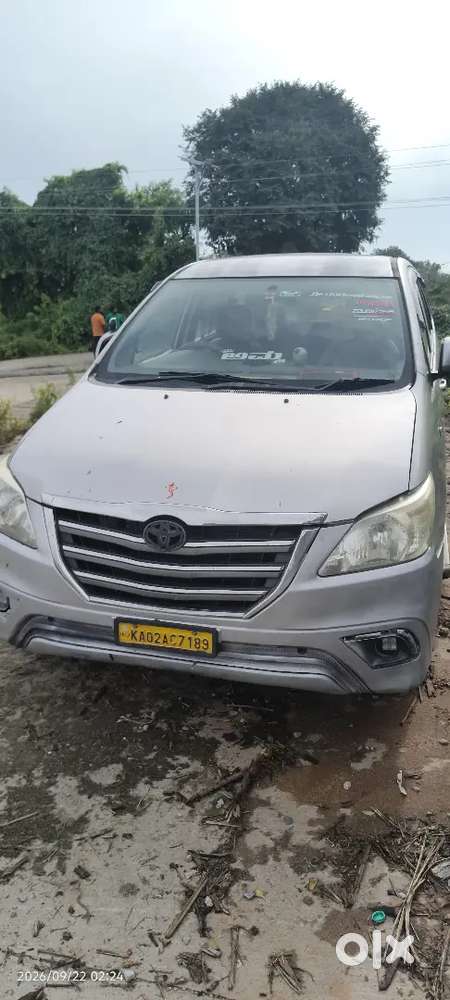 Toyota Innova diesel 2012 loan continue 19200x25