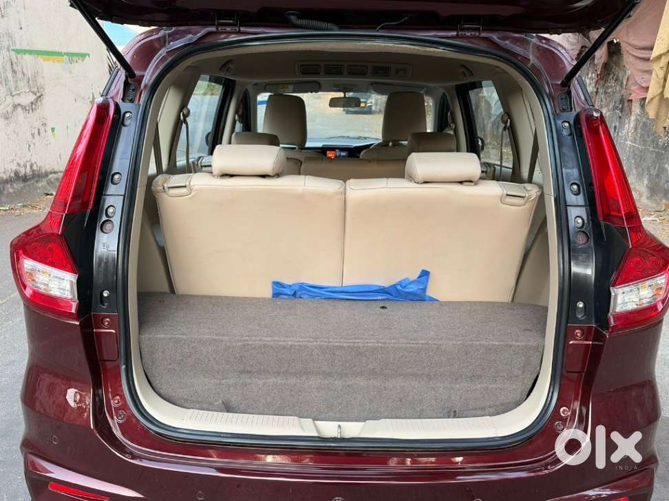 Maruti Suzuki Ertiga Zxi (o) Cng [2022-2023], 2022, Petrol