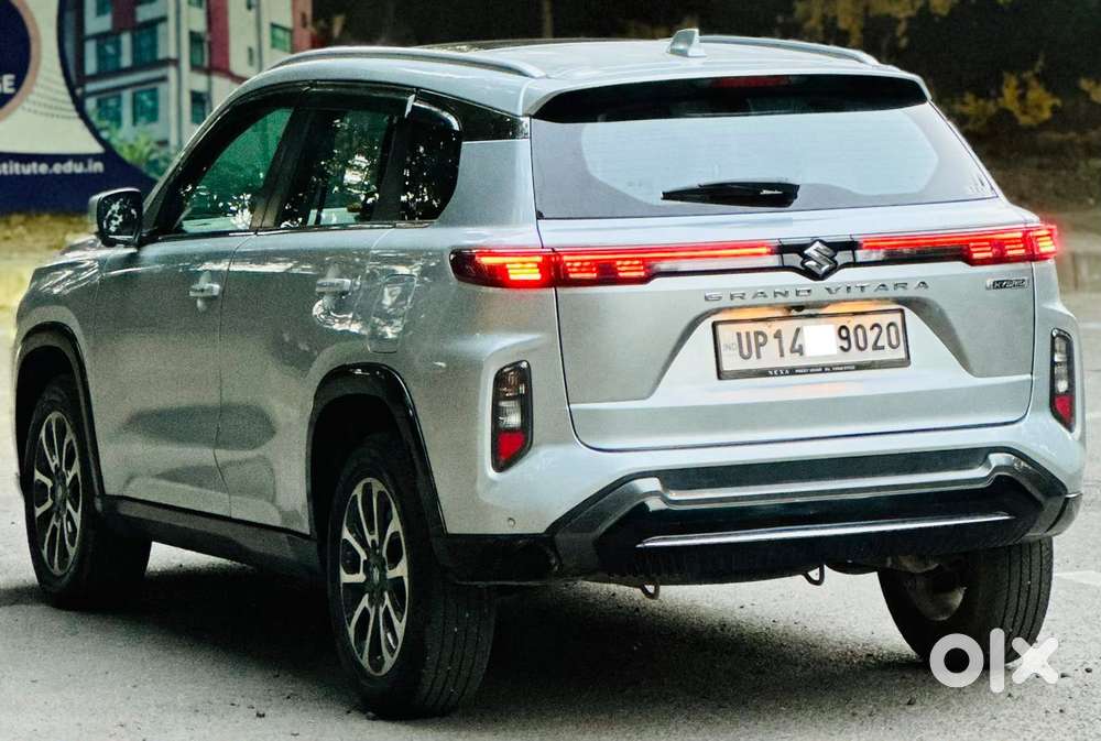 Maruti Suzuki Grand Vitara 1.5 Alpha Plus Intelligent Hybrid Ecvt, 2..