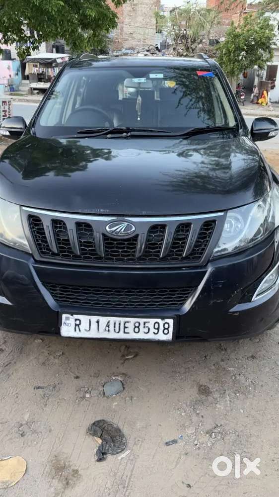 Mahindra Xuv500 2016 Diesel 94000 Km Driven