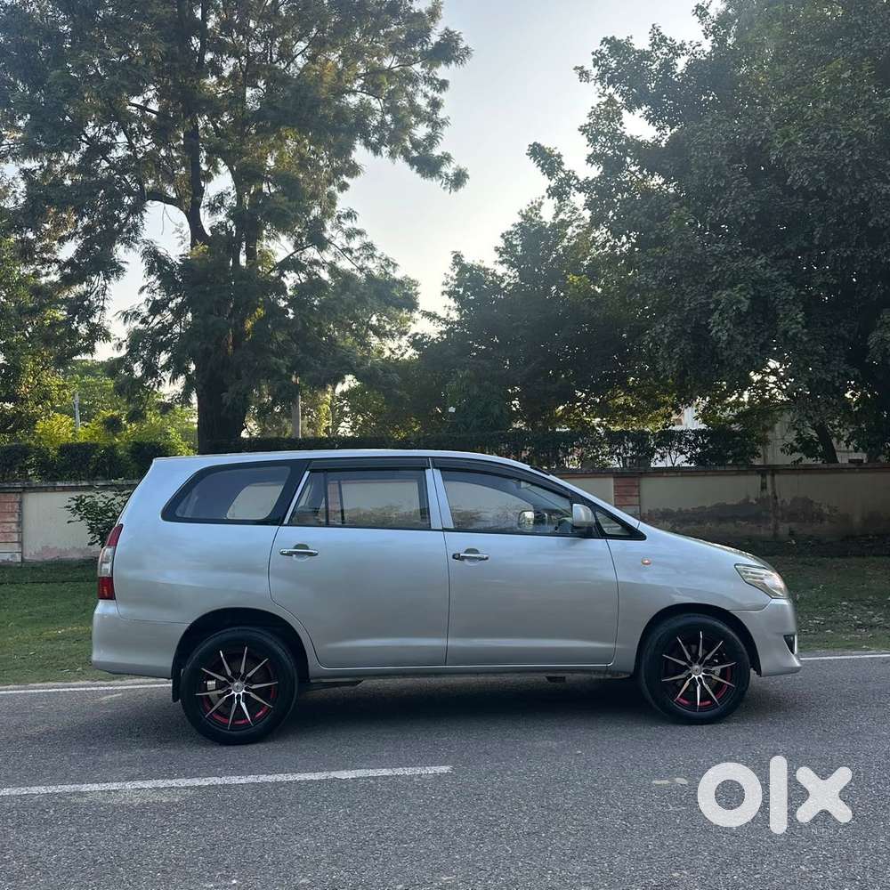 Toyota Innova 2.5 G (diesel) 7 Seater, 2014, Diesel
