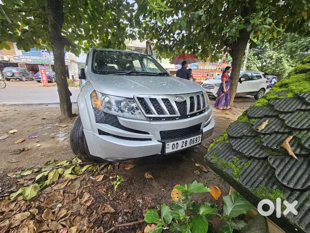 Mahindra Xuv500 W8 2013