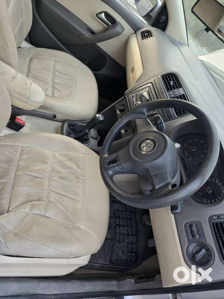 Volkswagen Vento 2010-2013 Petrol Trendline, 2011, Petrol