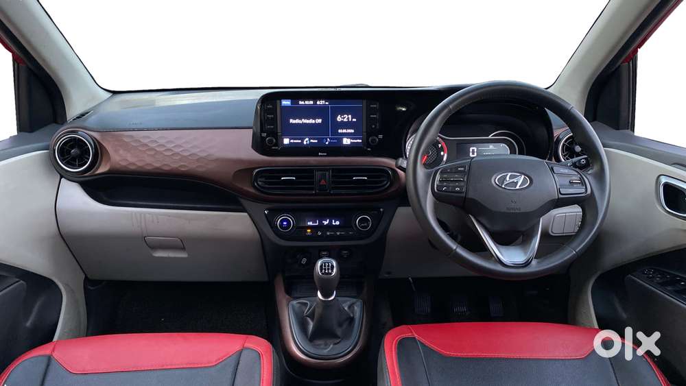 Hyundai Aura Sx (o) Manual, 2020, Petrol