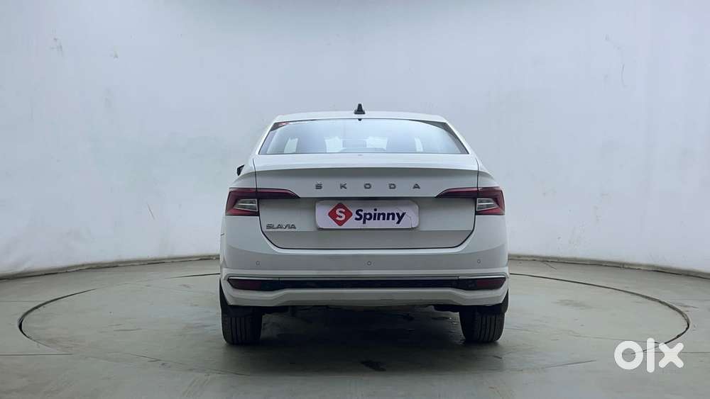 Skoda Slavia Style (non-sunroof), 2022, Petrol