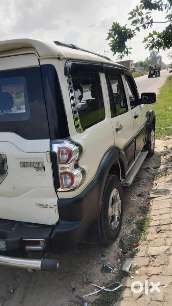 Mahindra Scorpio Diesel 2016