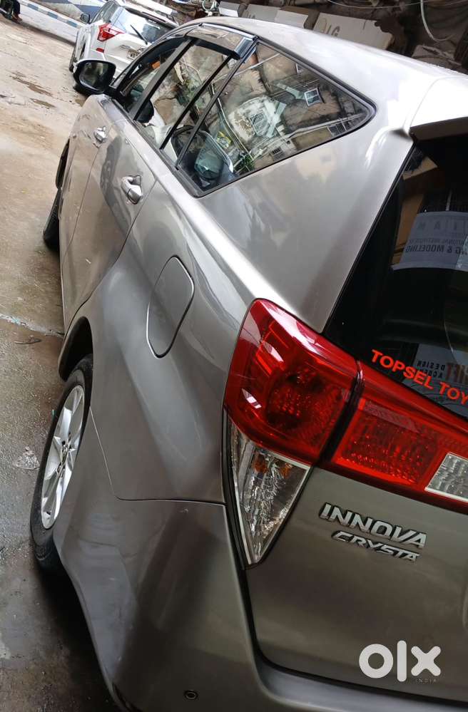 Toyota Innova Crysta 2.8 Gx At, 2016, Diesel