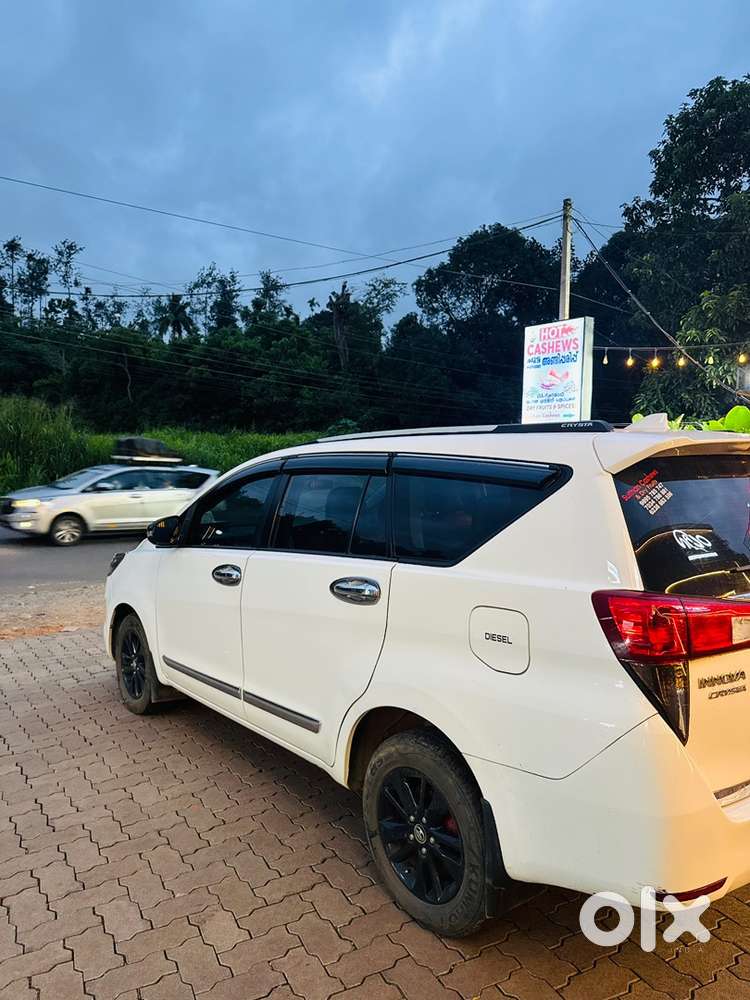 Toyota Innova Crysta 2017 Diesel Automatic