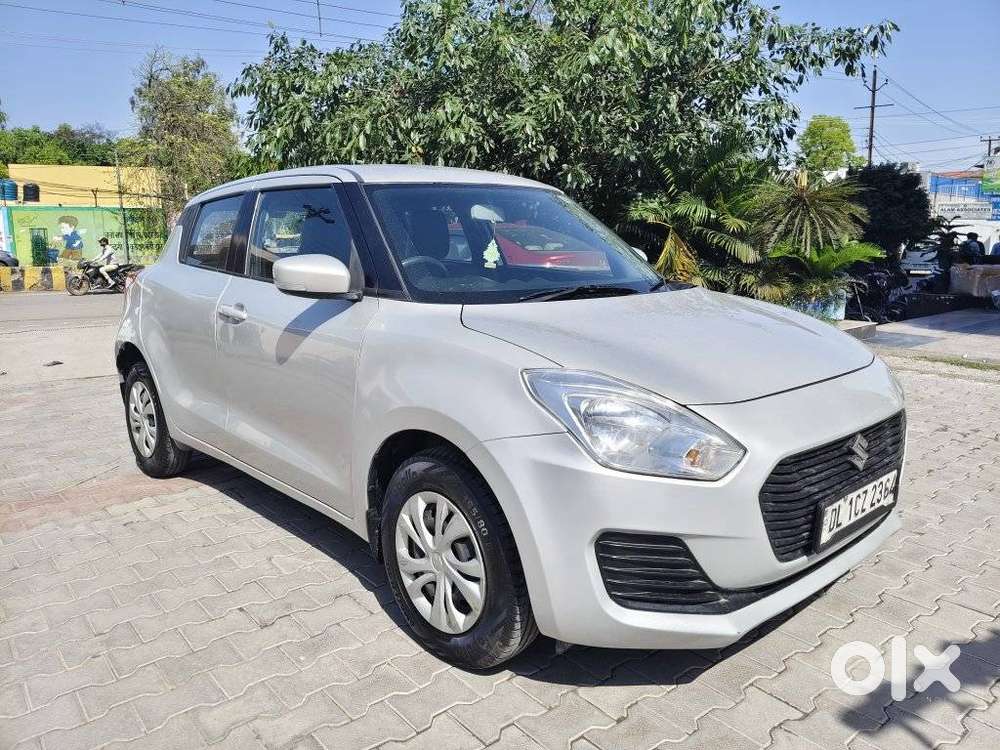 Maruti Suzuki Swift Vxi + Manual, 2018, Petrol