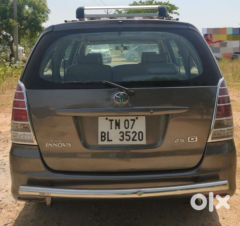 Toyota Innova 2.5 G (diesel) 8 Seater, 2011, Diesel