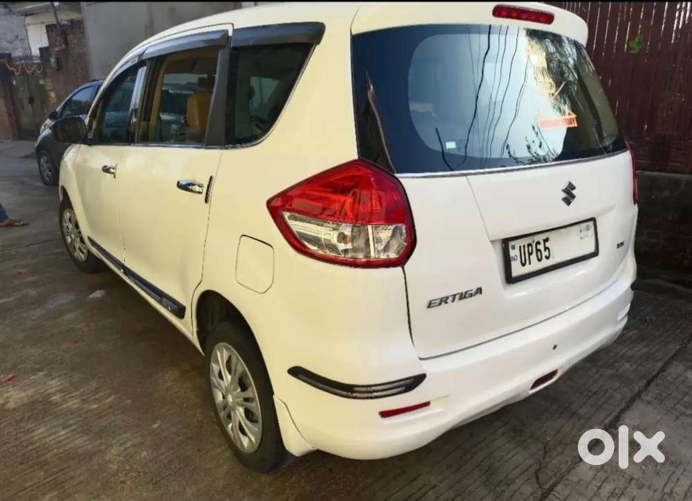 Maruti Suzuki Ertiga Vxi 2013