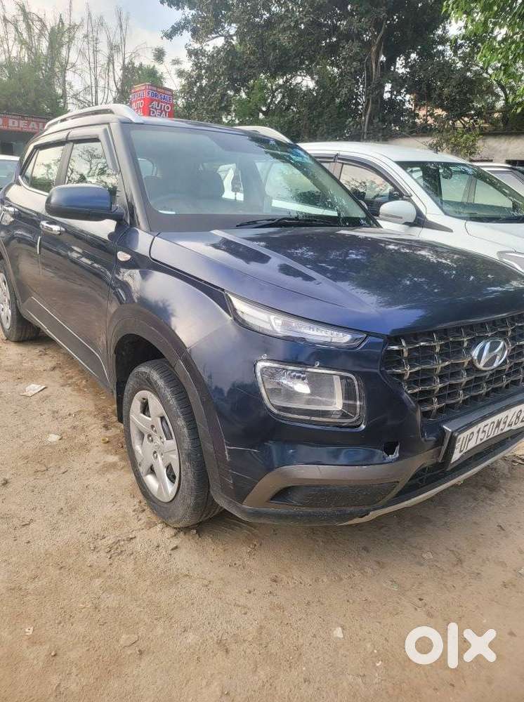 Hyundai Venue 1.2 S Plus, 2021, Petrol