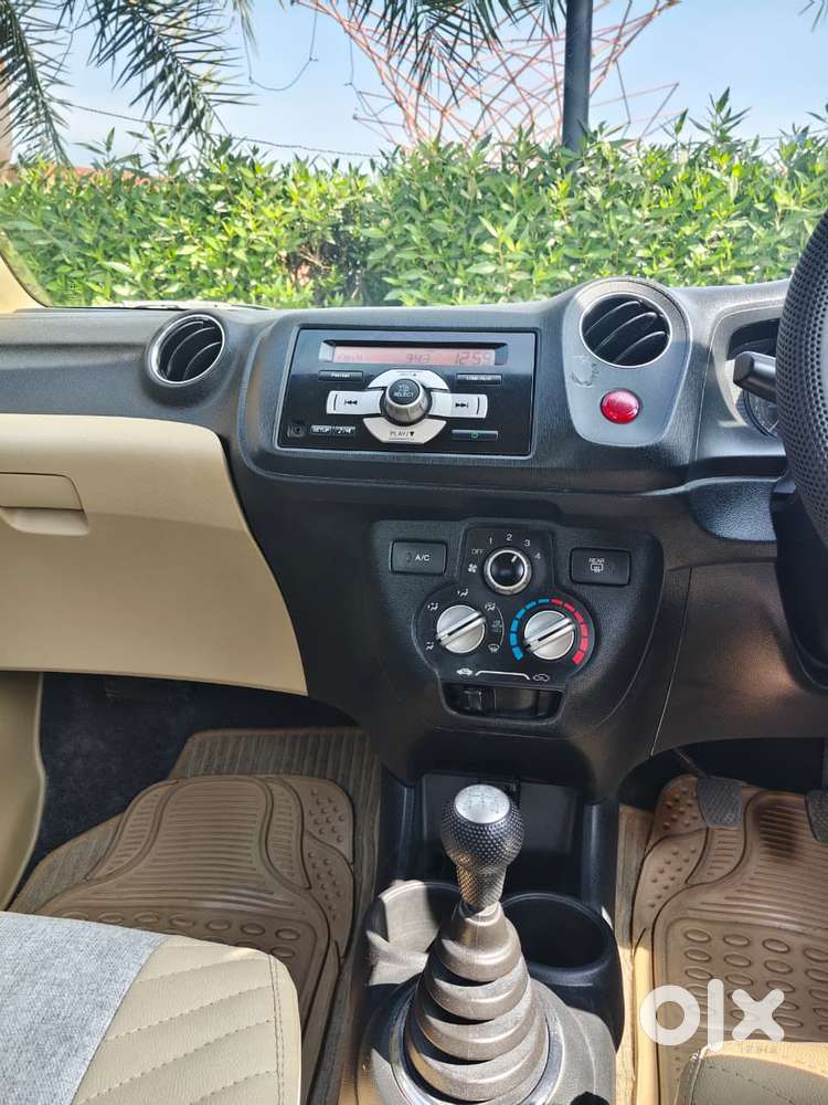 Honda Brio S Mt, 2015, Petrol