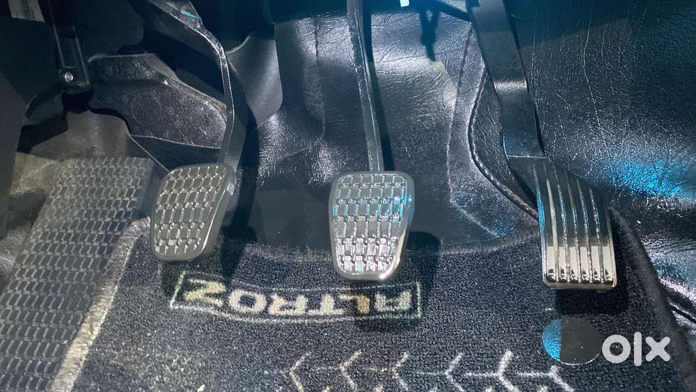 Tata Altroz Xz, 2022, Petrol