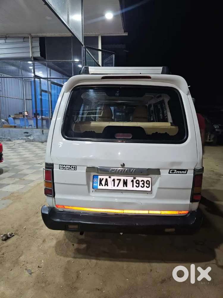 Maruti Suzuki Omni 2010