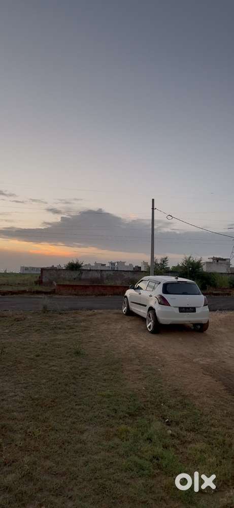 Maruti Suzuki Swift 2016 Fully Modified With 18inch Allow Wheels