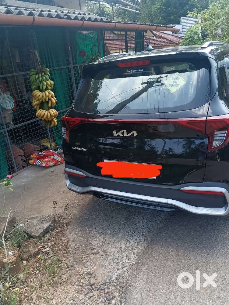 Kia Carens 2023 Petrol Good Condition