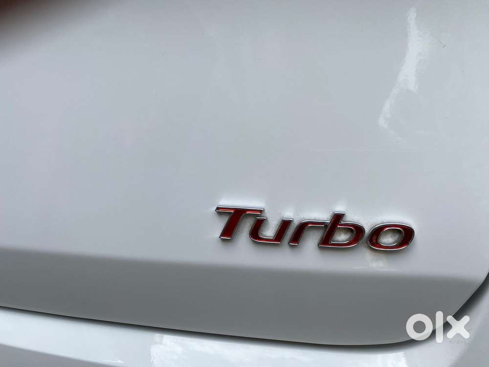 Hyundai Venue 1.0 Sx (o) Turbo Dct, 2022, Petrol