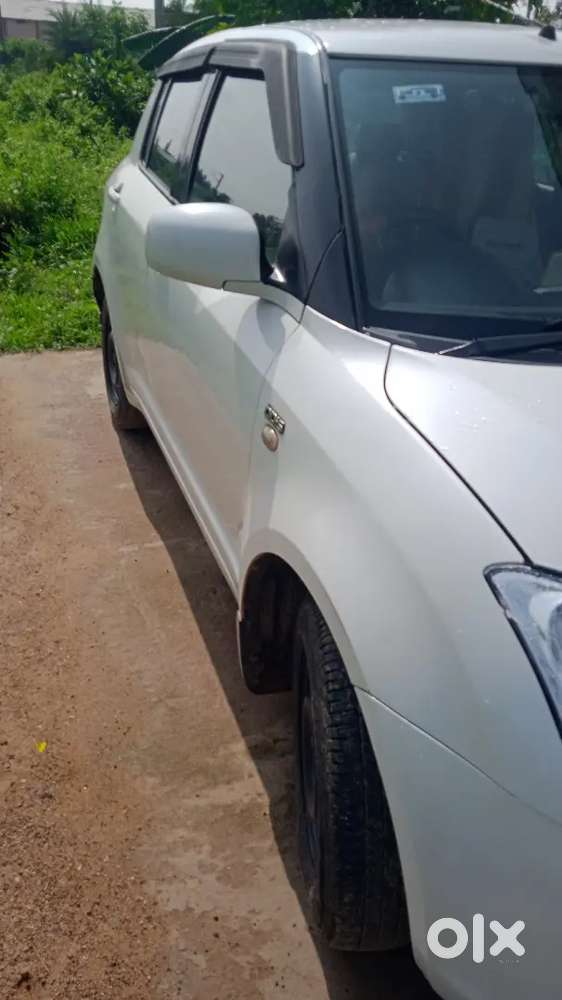 Maruti Suzuki Swift 2011