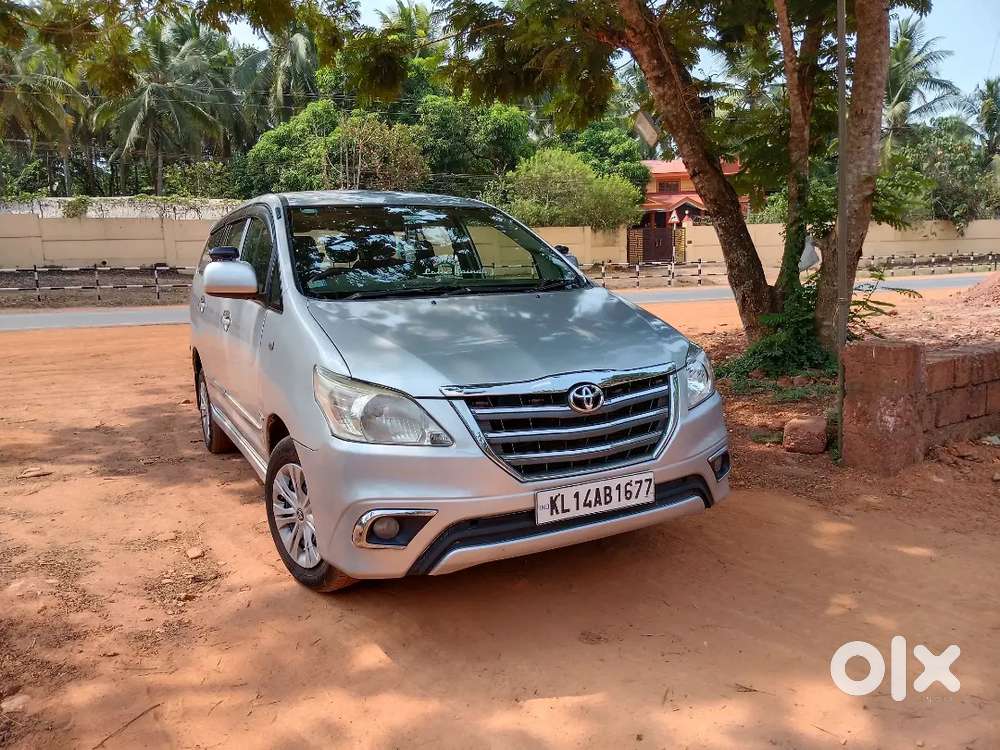 Toyota Innova 2012 Diesel Well Maintained